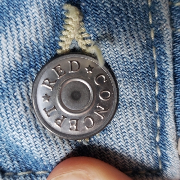 H&M DIVIDED Denim Shorts Cuffed Light Wash Distressed 10 - Picture 7 of 12